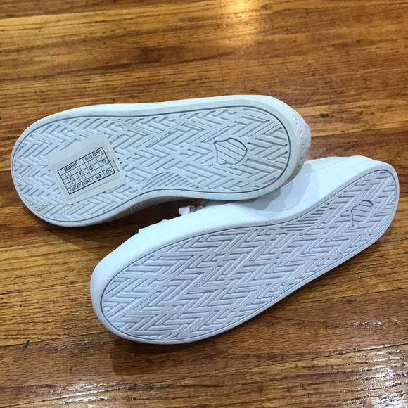 NEW K Swiss All White Sneakers - Picture 5 of 5